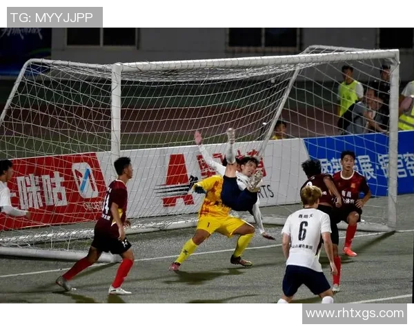 足球星空下的女性人物传奇璀璨,耀眼光芒照亮梦想与激情的赛场