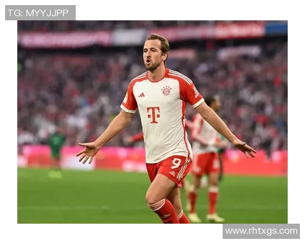 世界足球十大神级球星最佳阵容全解析：谁能称霸绿茵场顶峰